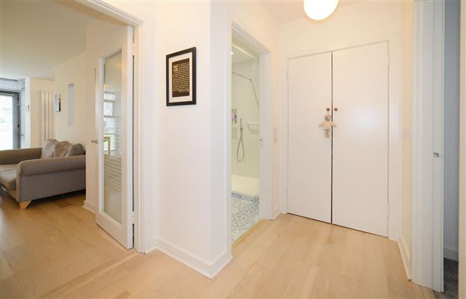 Apartment 50 Eaglewood , Rochestown Avenue, Dun Laoghaire, Dublin