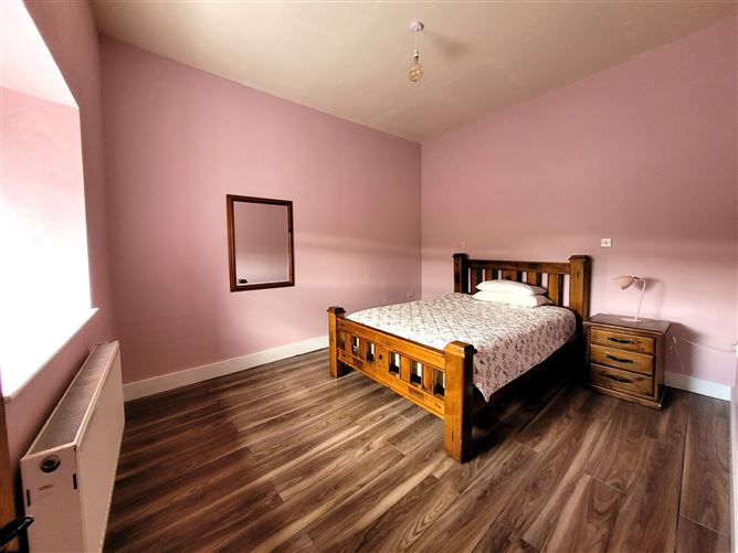 Killawalla, Westport, Mayo