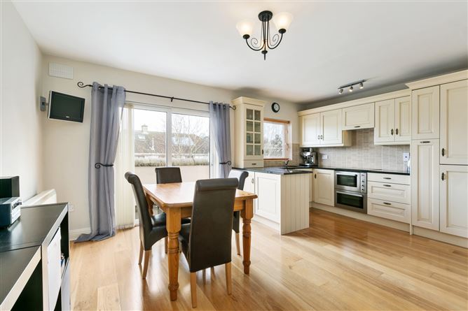 8 Deerpark, Lucan Road, Chapelizod, Dublin 20
