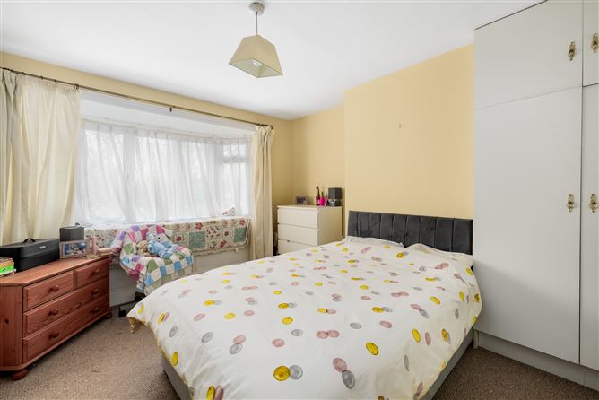 11 INISHMAAN ROAD, Gaeltacht Park, Whitehall,   Dublin 9
