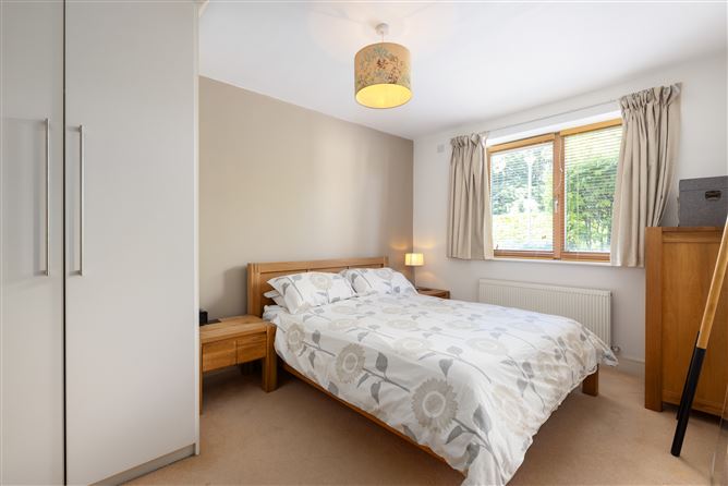 Photo 7 of 10 — Apartment 2, Southmede, Dundrum, Dublin 14
