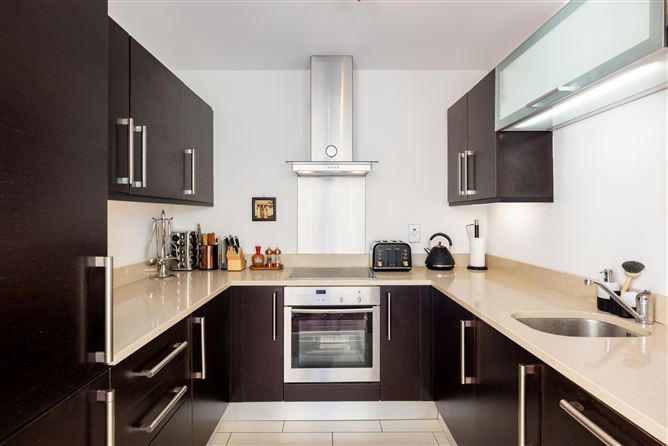 Photo 6 of 10 — Apartment 2, Southmede, Dundrum, Dublin 14