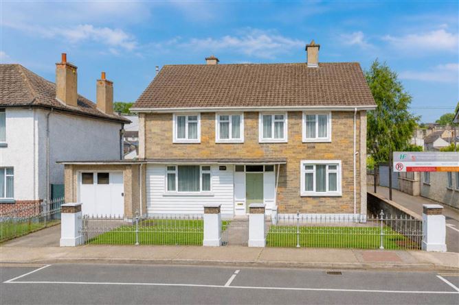 12 Farnham Street, Cavan, County Cavan