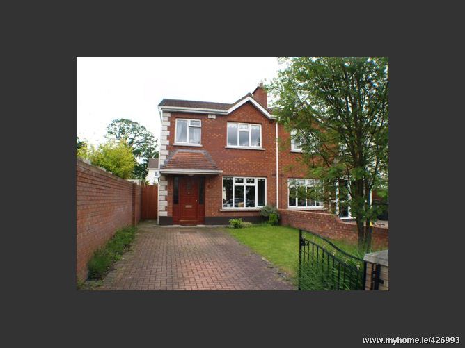 16 Ash Park Grove, Lucan, Co. Dublin Smith Curley Estate Agents