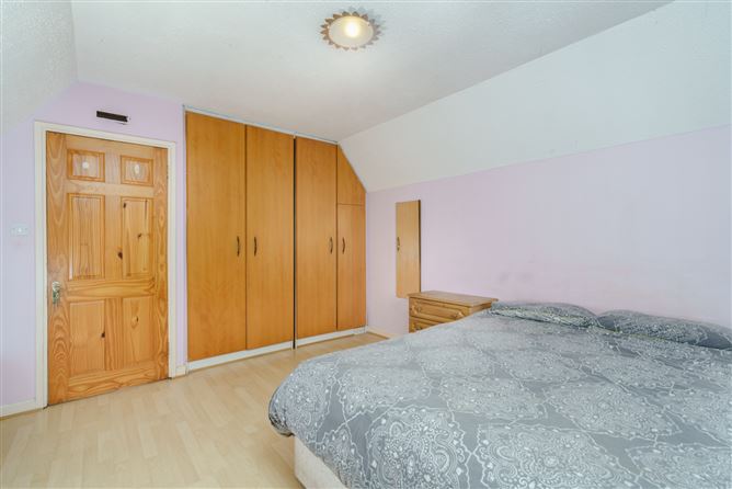 60 Clonshaugh Avenue, Clonshaugh, Dublin 17