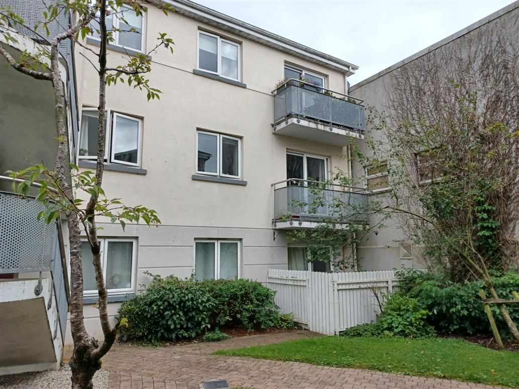 32 Temple Jarlath Court, Tuam, Co. Galway