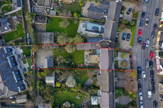 3 The Crescent, Monkstown, Co. Dublin