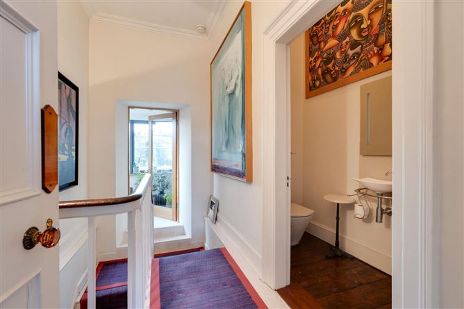 3 The Crescent, Monkstown, Co. Dublin