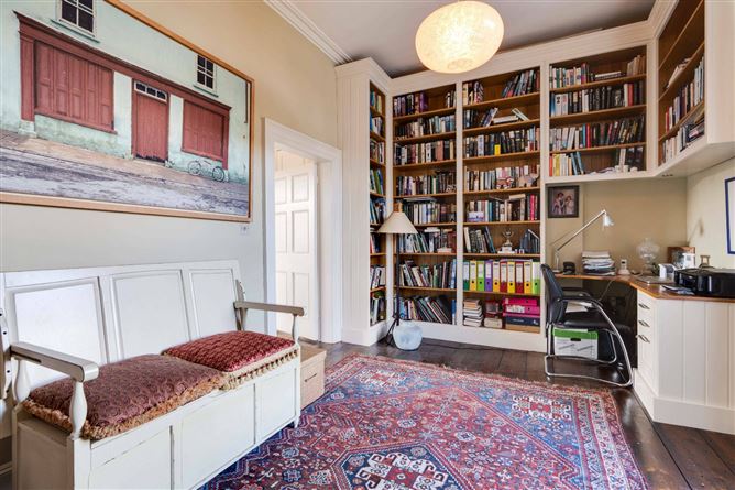 3 The Crescent, Monkstown, Co. Dublin