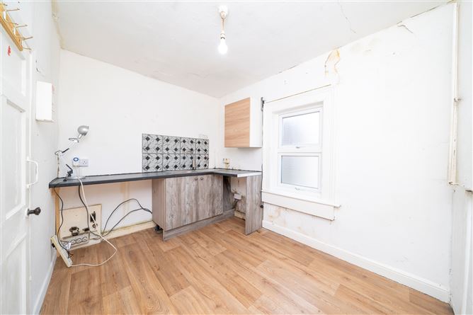 374 South Circular Road, Dolphins Barn, Dublin 8
