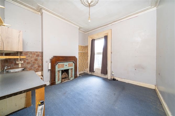 374 South Circular Road, Dolphins Barn, Dublin 8