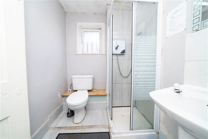 374 South Circular Road, Dolphins Barn, Dublin 8