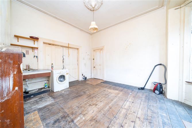 374 South Circular Road, Dolphins Barn, Dublin 8
