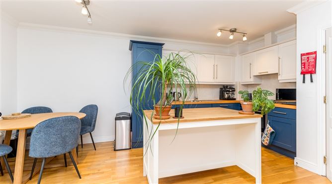 30 Greenview, Seabrook Manor, Portmarnock,   County Dublin