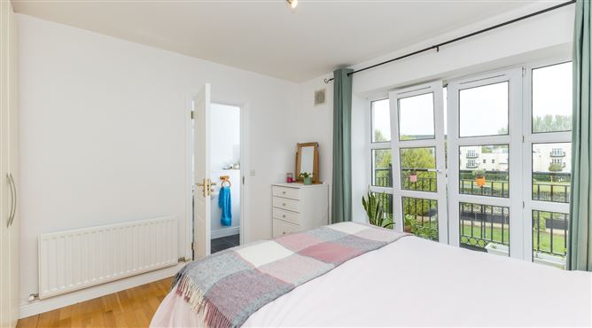 30 Greenview, Seabrook Manor, Portmarnock,   County Dublin