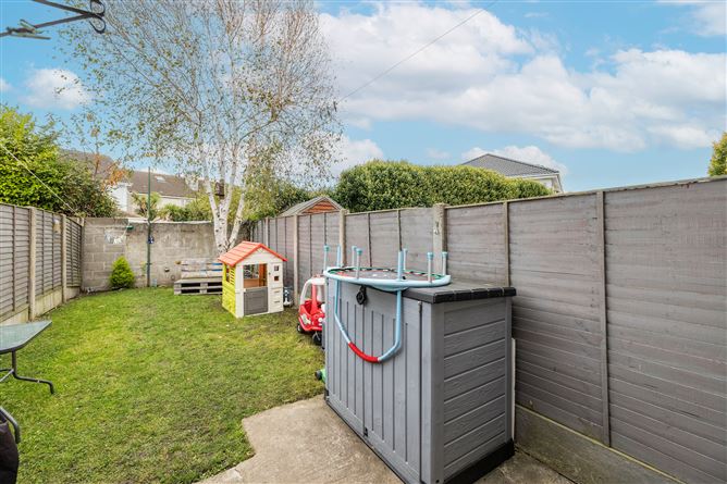 20 Burnside, Santry, Dublin 9