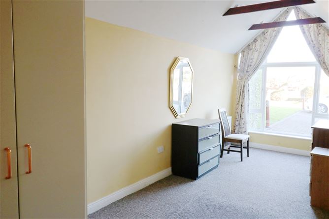 26a Offington Park, Sutton, Dublin 13