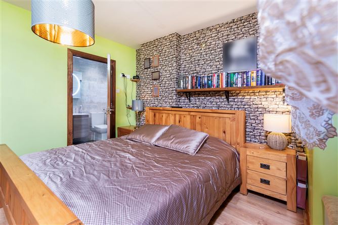 36 Stephens Court, New Ross, Co. Wexford