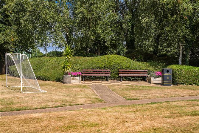 Photo 32 of 34 — 95 Tudor Lawns, Foxrock, Dublin 18