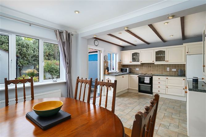 Photo 10 of 34 — 95 Tudor Lawns, Foxrock, Dublin 18
