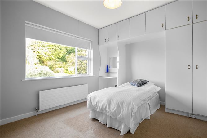 16 Killiney Heath, Killiney, County Dublin