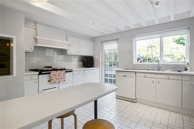 16 Killiney Heath, Killiney, County Dublin