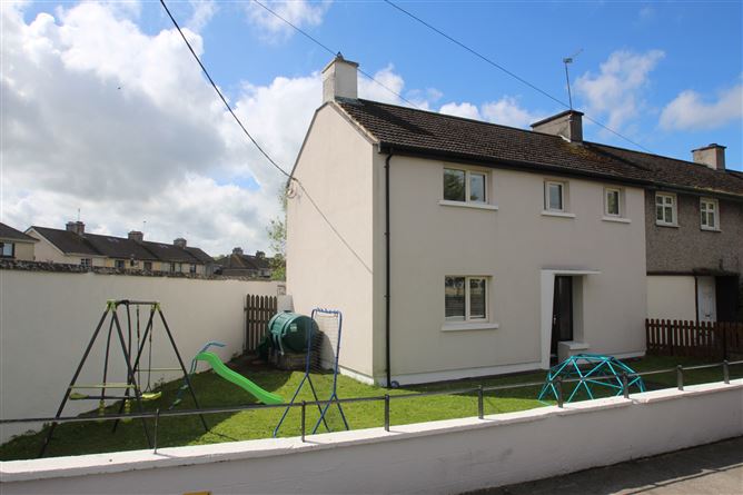 Main image for 1 Pearse Park, Tullamore, Offaly