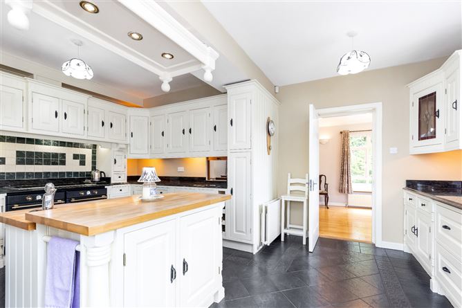 Ardcarn, Dublin Road, Navan, Co. Meath