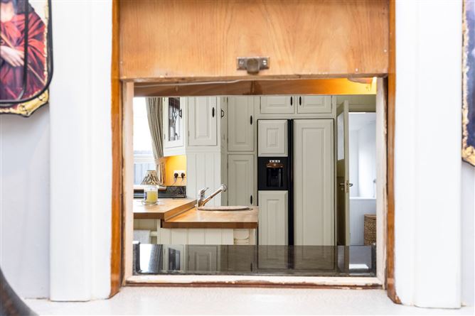 Ardcarn, Dublin Road, Navan, Co. Meath