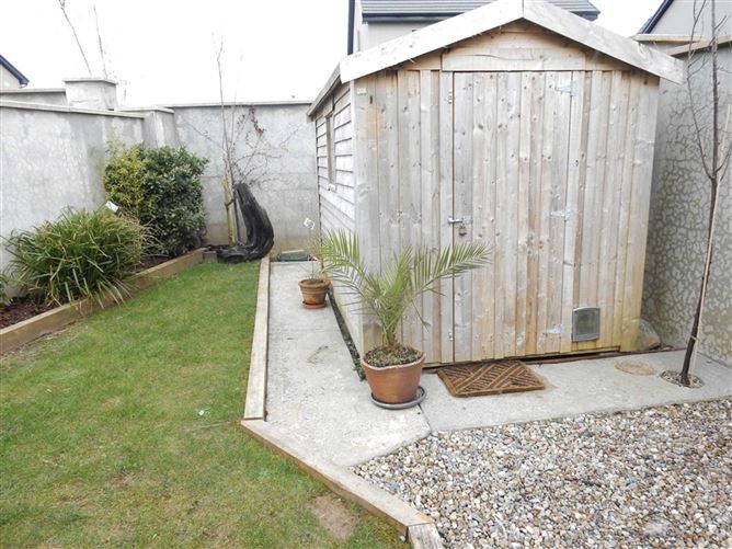 7 Meadow View, Clarecastle, County Clare