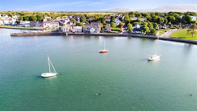 Apartment 2, Radharc Alainn, The Quay, Kinvara, Co. Galway
