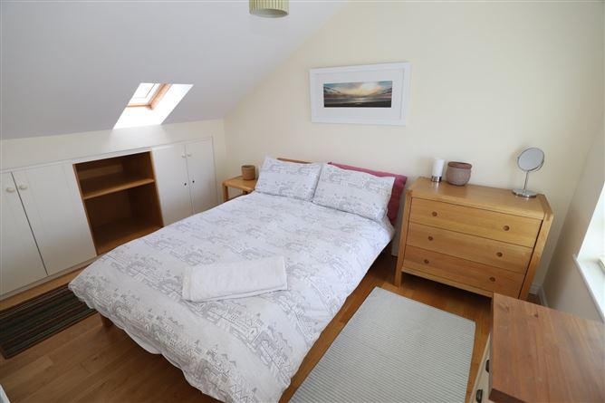 Apartment 2, Radharc Alainn, The Quay, Kinvara, Co. Galway