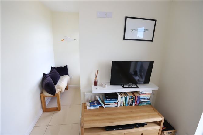 Apartment 2, Radharc Alainn, The Quay, Kinvara, Co. Galway
