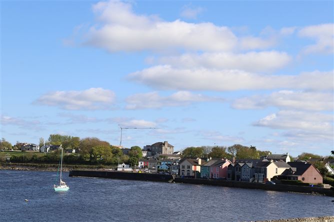 Apartment 2, Radharc Alainn, The Quay, Kinvara, Co. Galway
