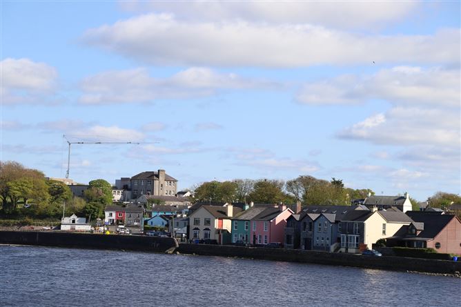 Apartment 2, Radharc Alainn, The Quay, Kinvara, Co. Galway