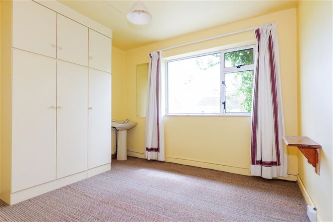 60 Grattan Park, Salthill, Galway City