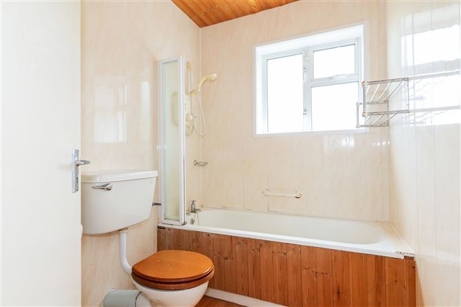 60 Grattan Park, Salthill, Galway City