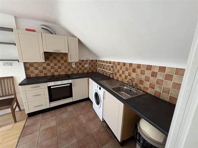 6 The Archway, Maiden Street, Newcastle West, Limerick