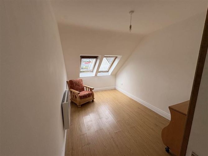 6 The Archway, Maiden Street, Newcastle West, Limerick