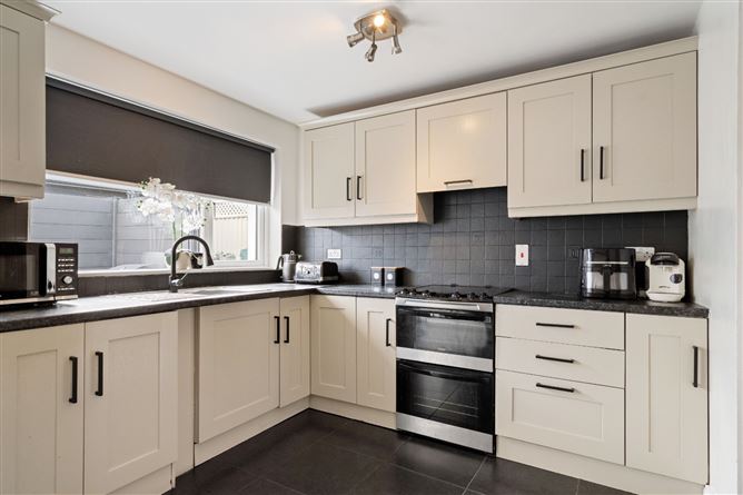 90 Walkinstown Drive, Walkinstown, Dublin 12