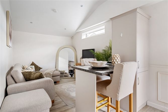 90 Walkinstown Drive, Walkinstown, Dublin 12