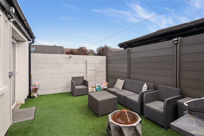 90 Walkinstown Drive, Walkinstown, Dublin 12