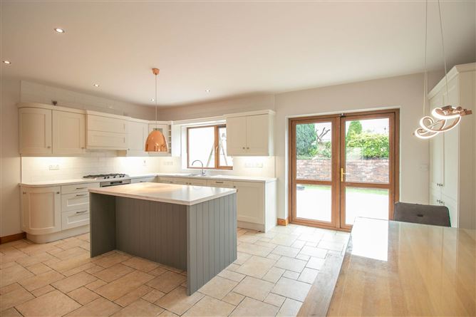 2 Elm Drive, Oldcastle Road, Ballyjamesduff, County Cavan
