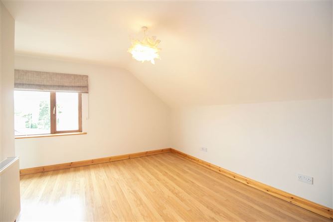 2 Elm Drive, Oldcastle Road, Ballyjamesduff, County Cavan