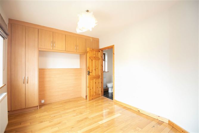 2 Elm Drive, Oldcastle Road, Ballyjamesduff, County Cavan