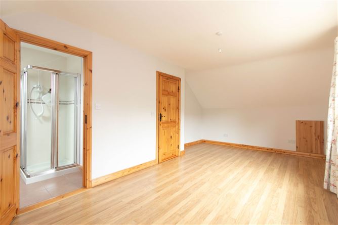 2 Elm Drive, Oldcastle Road, Ballyjamesduff, County Cavan