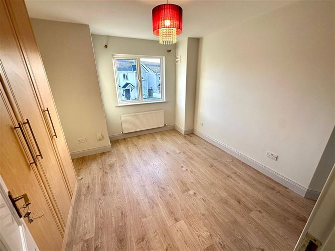 38 Ashbrook, Collooney, Co. Sligo