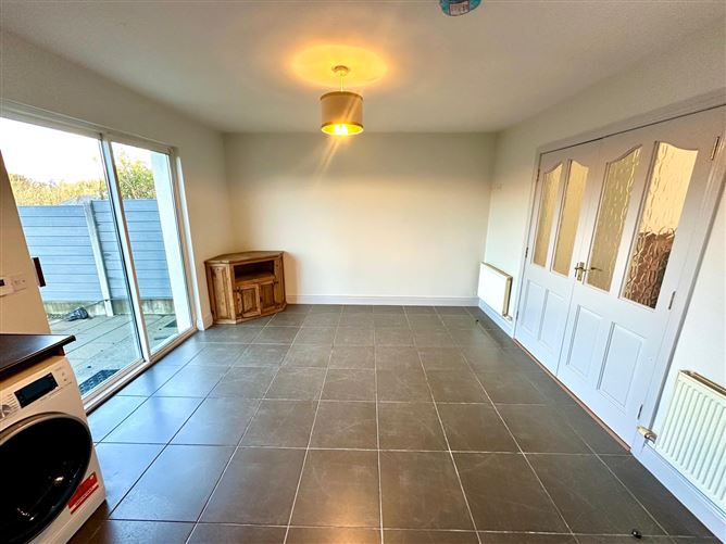 38 Ashbrook, Collooney, Co. Sligo