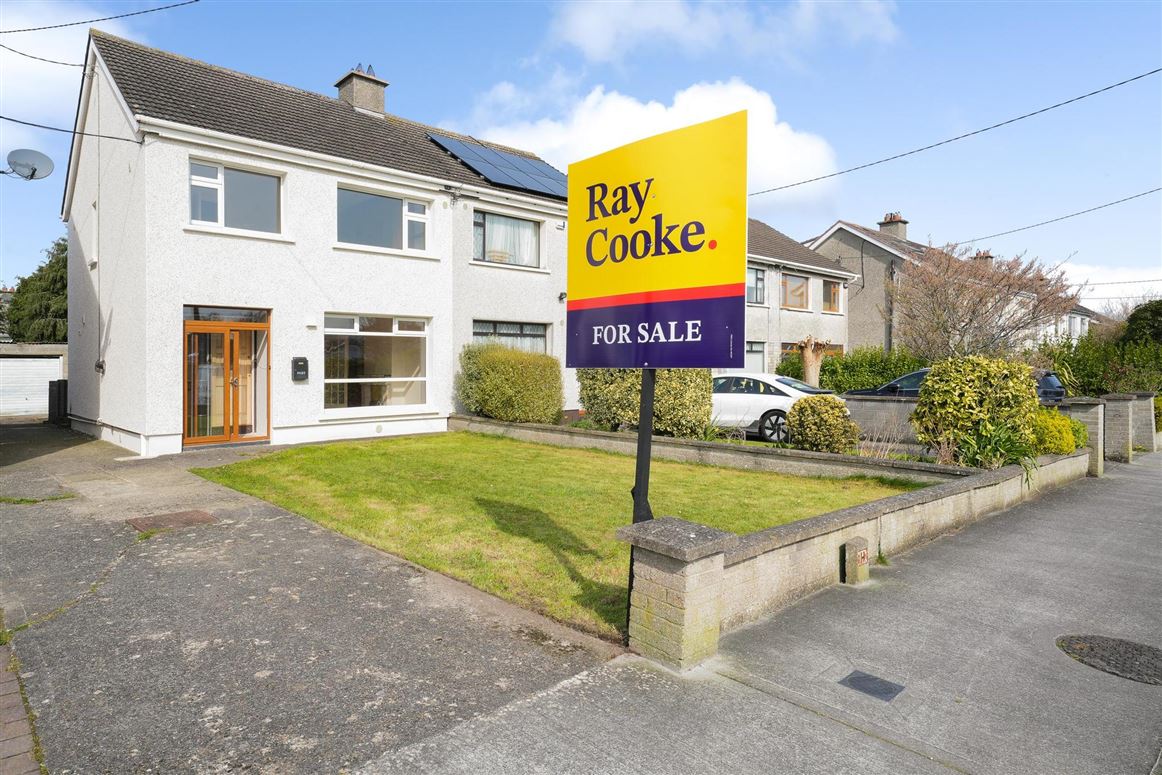 76 Ballinteer Drive, Ballinteer, Dublin 16
