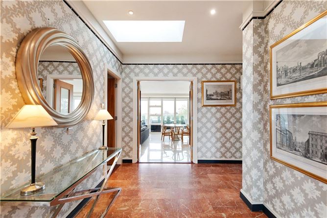 39 Shrewsbury Square, Ballsbridge, Dublin 4